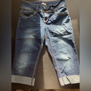 Royalty For Me cropped Jeans size 12